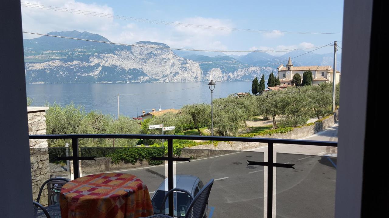 Hotel Pace Brenzone sul Garda Bagian luar foto