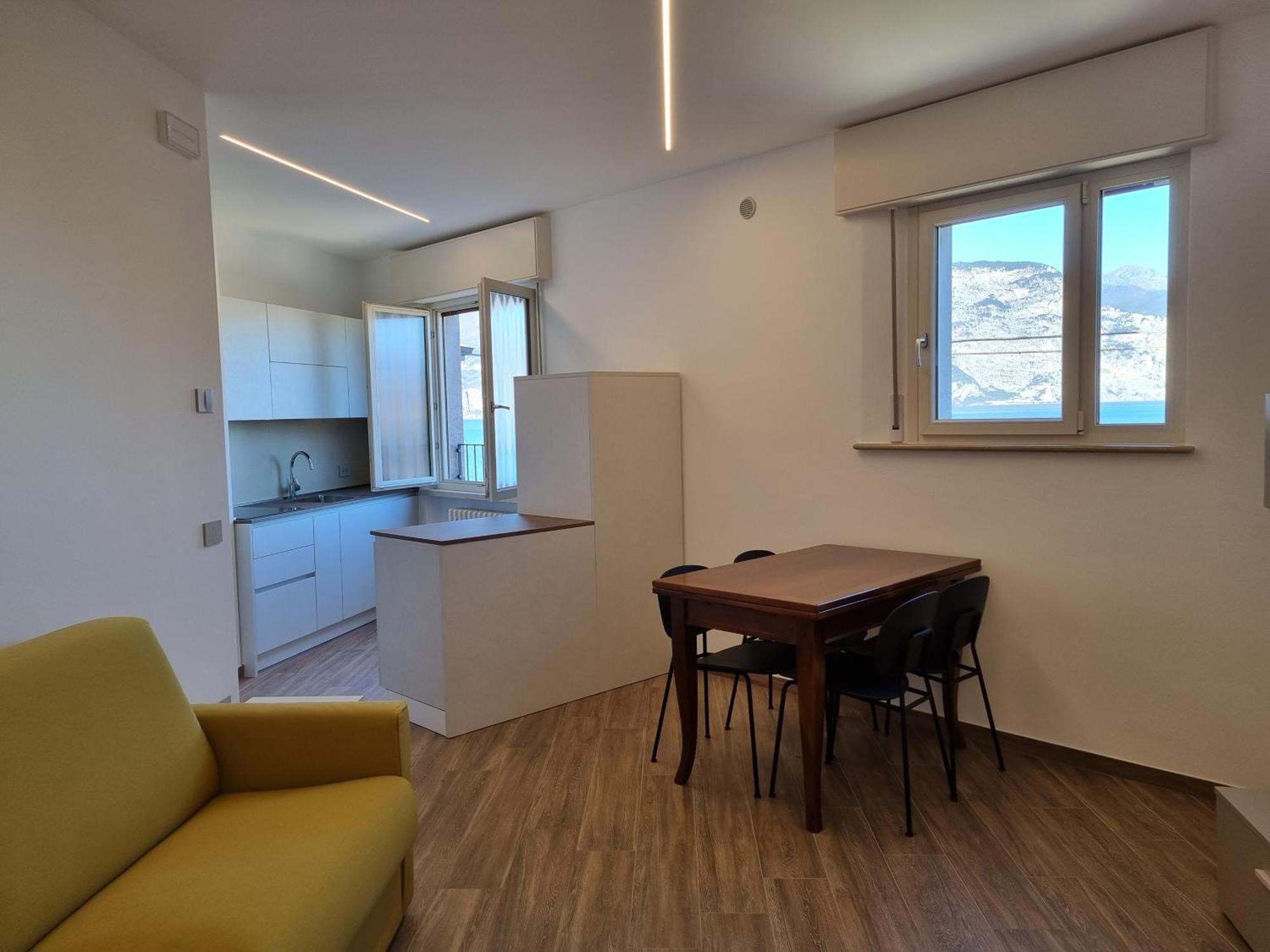 Hotel Pace Brenzone sul Garda Bagian luar foto