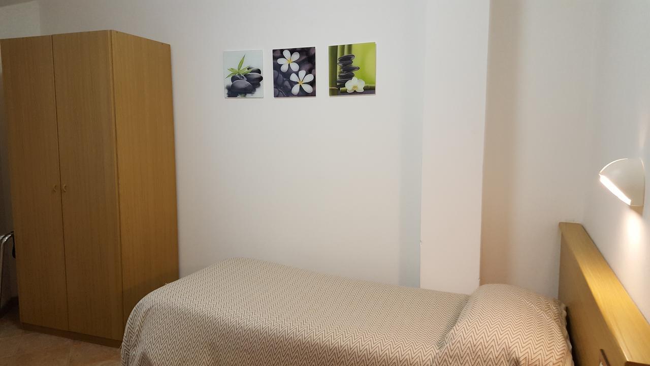 Hotel Pace Brenzone sul Garda Bagian luar foto